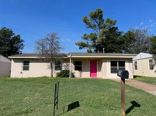 814 NW 33rd St, Lawton, OK 73505