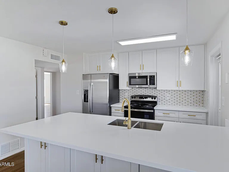 8426 E Monterey Way — Photo 14