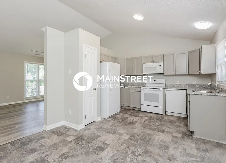 14 Richmond Dr — Photo 6