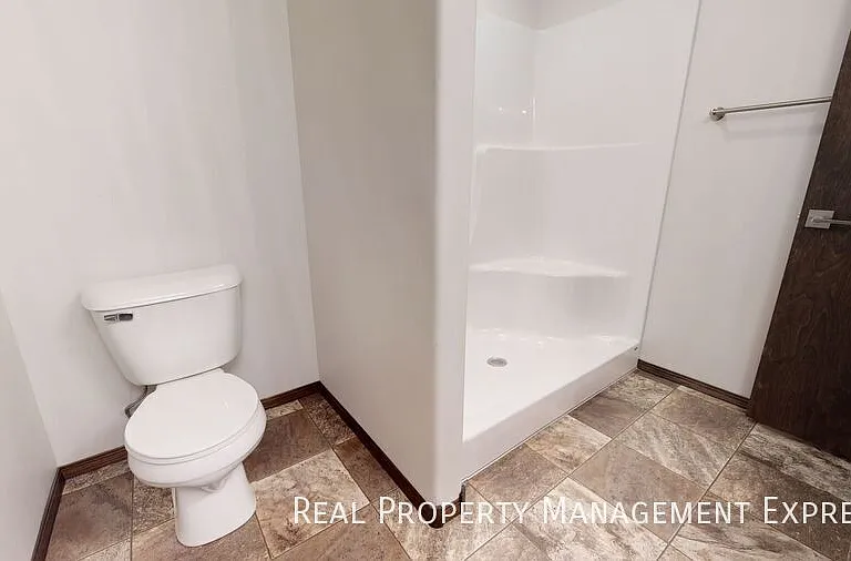 4615 E Leubecher Pl — Photo 13