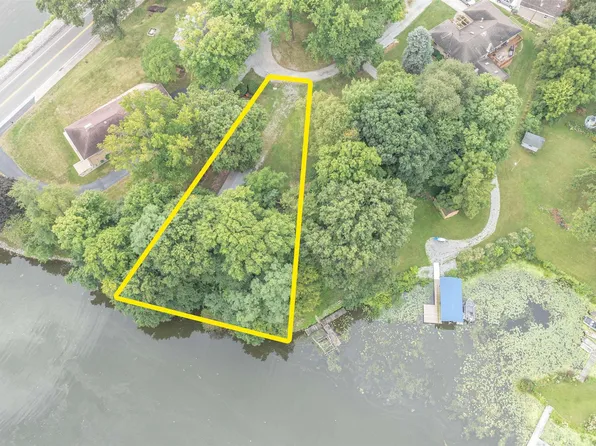 3903 E Driftwood Loop, Monticello, IN 47960