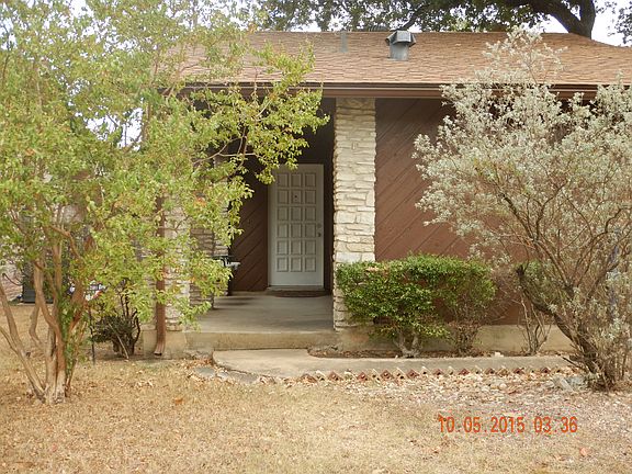 2nd image of 10061 Woodland Village Dr