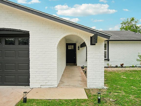 5th image of 10219 W Rutland Vlg