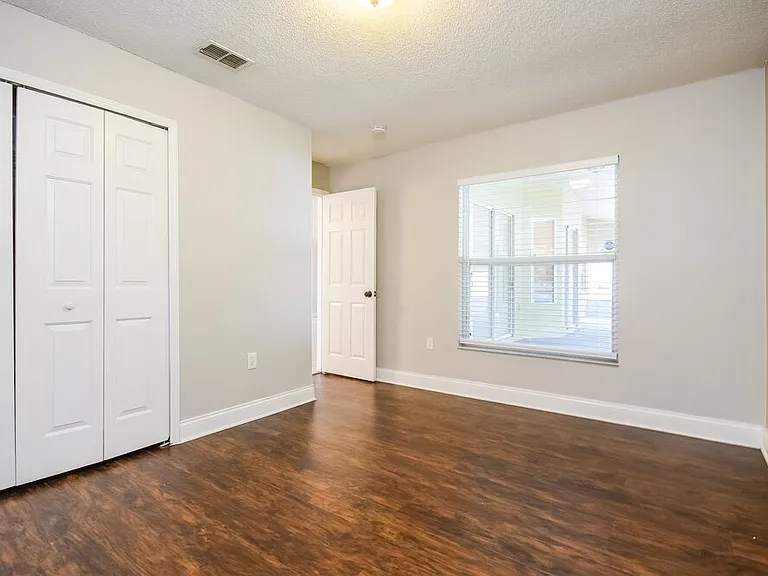 2428 Timothy Ln — Photo 13
