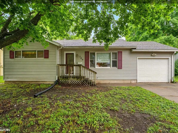 709 W Harrison Ave, Fairfield, IA 52556