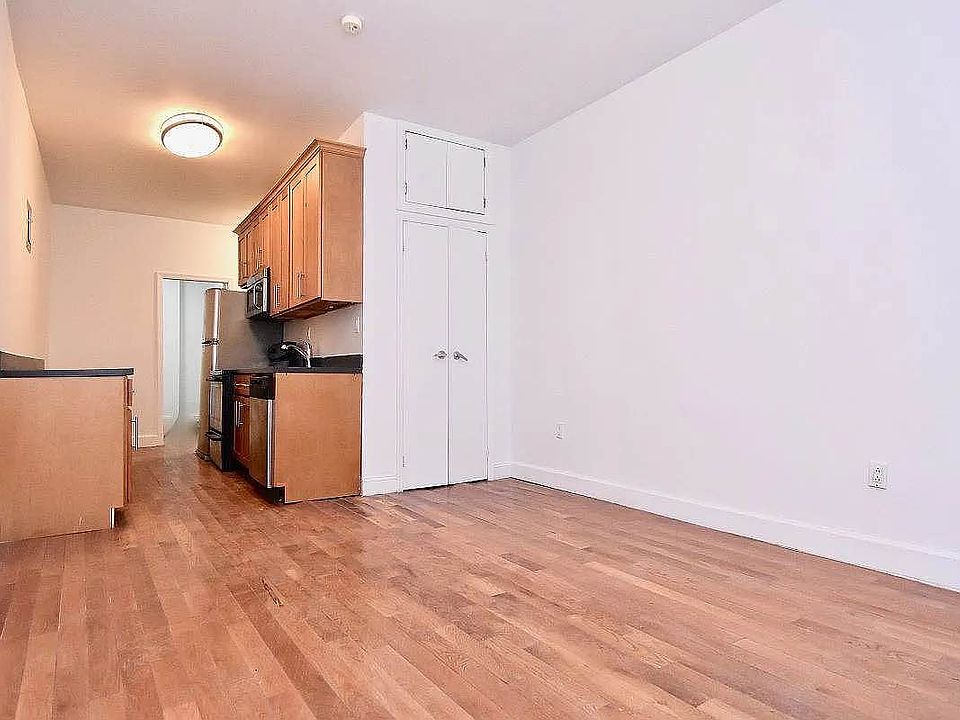1st image of 75 Fort Washington Ave #E1