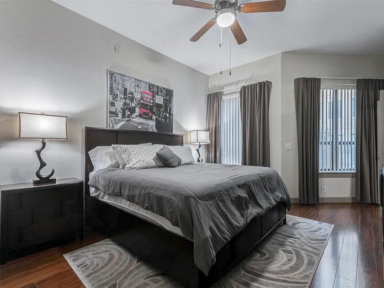 1901 Post Oak Blvd #1106 — Photo 17