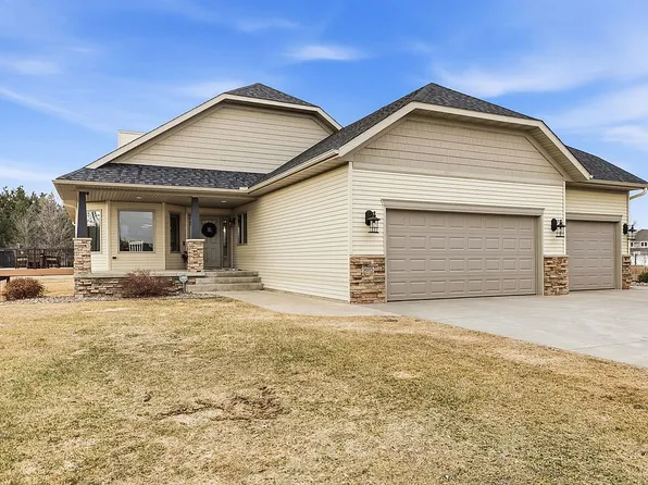 9885 352nd St, Saint Joseph, MN 56374