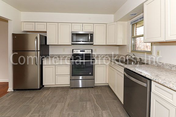 4th image of 3383 Woodmar Ct