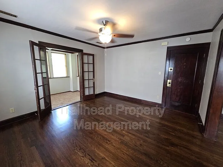 1807 W 41st St #2W — Photo 15