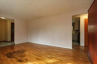 5th image of 3131 Cheney Ave NE