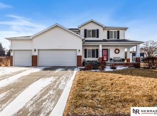 1953 N Sycamore St, Wahoo, NE 68066