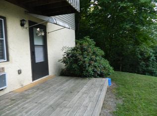 23 Brown Leaf Rd APT 10, Sylva, NC 28779