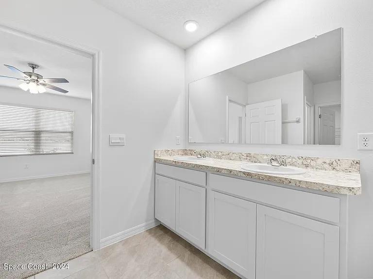 1253 Dunes Ave — Photo 14