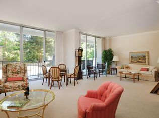 1330 University Dr APT 16, Menlo Park, CA