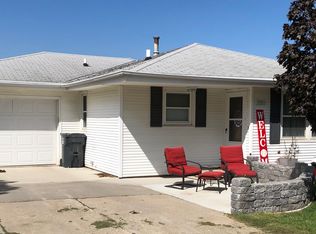 1003 S Lincoln St, Madison, NE 68748