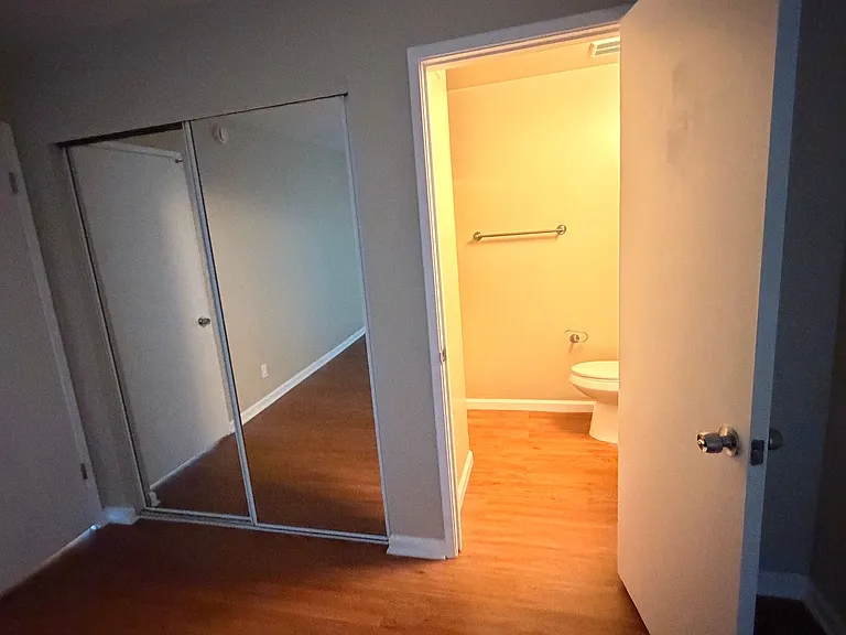 1911 California St — Photo 11