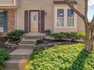 9079 Tiffany Park Ct, Springfield, VA 22152