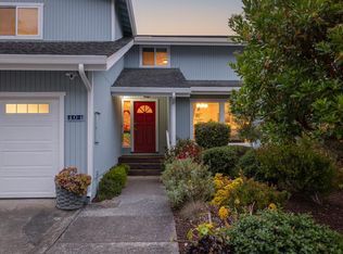 404 Roosevelt Blvd, Half Moon Bay, CA 94019