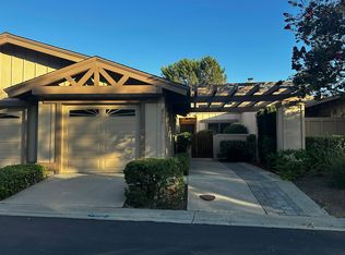 8555 Circle R Course Ln, Escondido, CA 92026