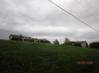 135 Loves Hill Ext, Waynesburg, PA 15370