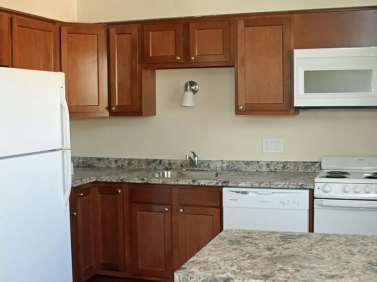 3309 E Edgemere Dr — Photo 10