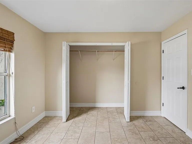7769 Barberry Dr — Photo 14