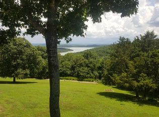 44 Golden View Ct, Branson West, MO 65737