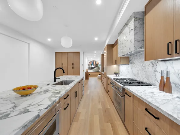 126 Washington Avenue image 4 of 25