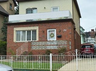 2665 E 18th St, Brooklyn, NY 11235