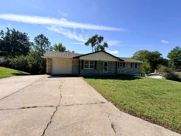 1827 Georgia St, Cape Girardeau, MO 63701