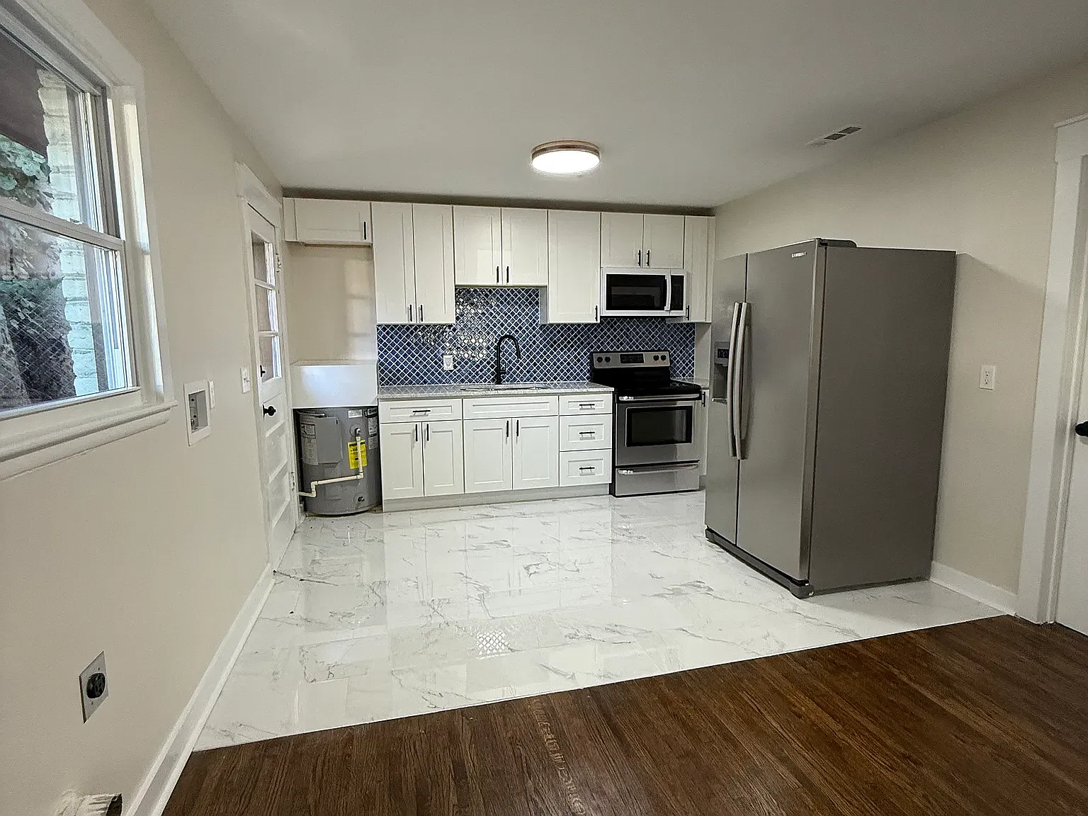 2 bed, 800 sqft, $1,800 — Photo 4