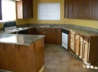 7277 Da Lee Rd, Valley Springs, CA 95252