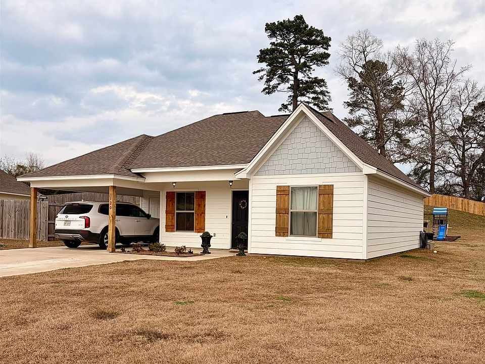 1st image of 120 Hill Creek Dr