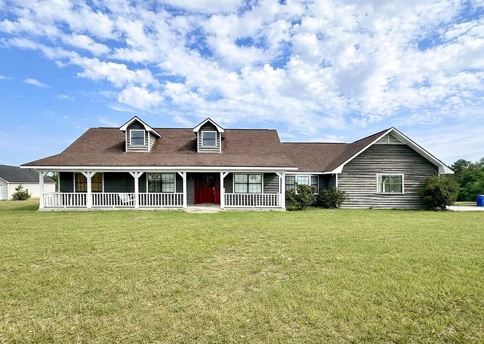 1st image of 5690 Drusilla Ln