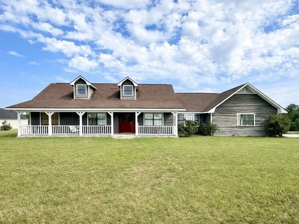 5690 Drusilla Ln, Waycross, GA 31503