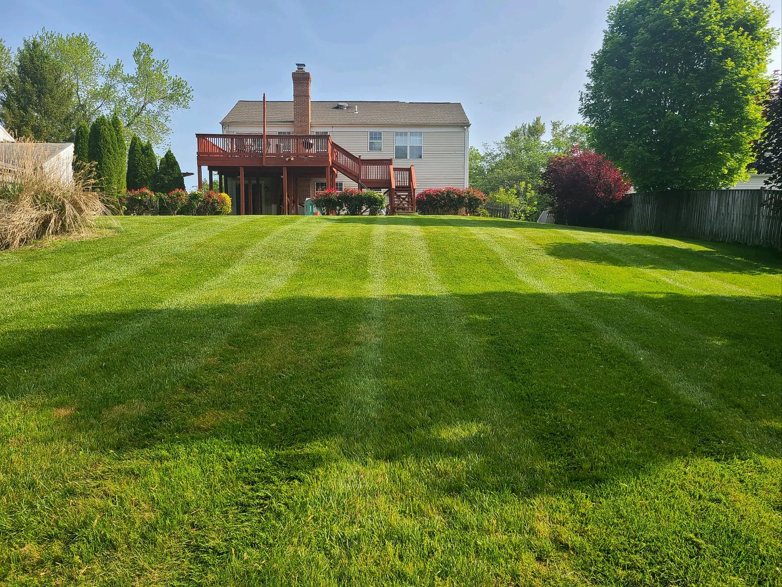 4 bed, 1986 sqft, $3,800 — Photo 2