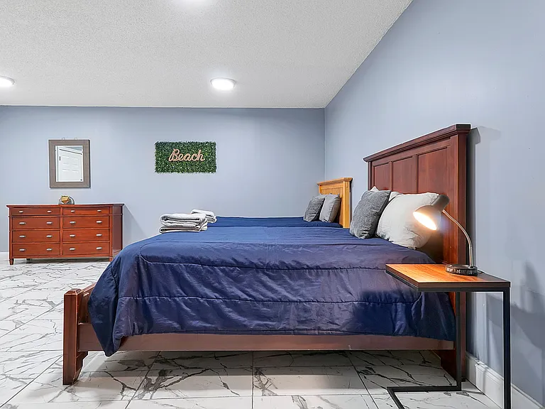 17 Wayland Pl — Photo 15