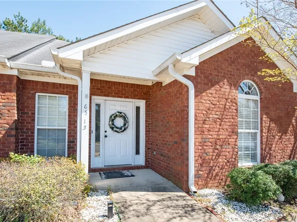 6515 Covington Villas Dr, Tuscaloosa, AL 35405