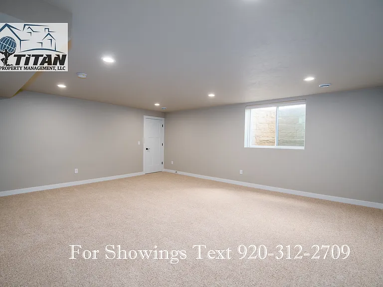 1087 Faith Ct #1 — Photo 20