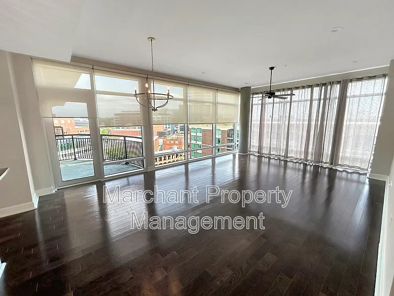 Terrace @ River Place — Photo 2