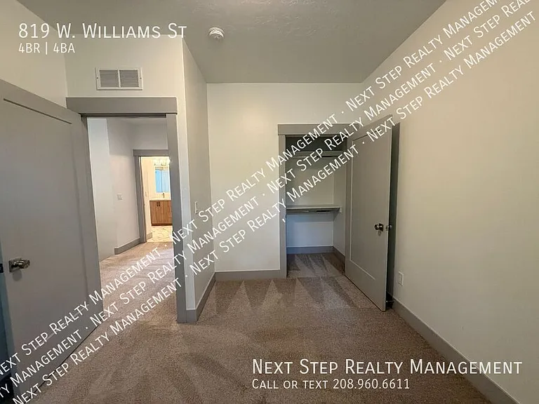 819 W Williams St — Photo 18