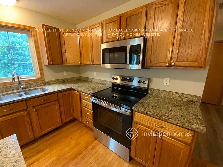 10322 Kali Ave NE — Photo 6