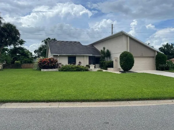 3799 Countryside Rd, Sarasota, FL 34233