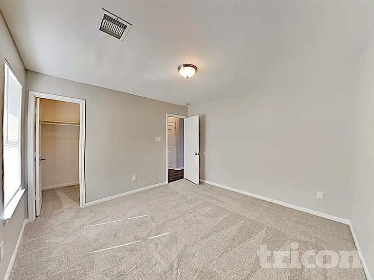 21402 Palma Grove Way — Photo 16
