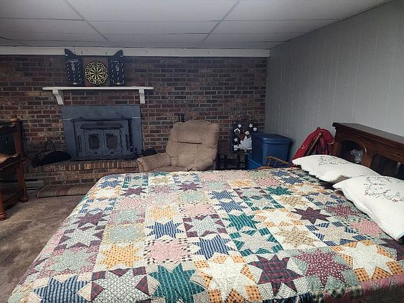 3rd image of 103 Holly Hills Dr