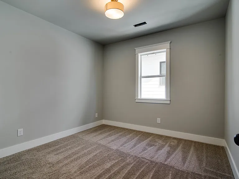 1523 Straightway Ave #B — Photo 13