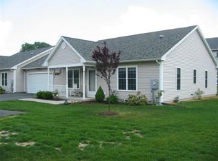 9 Parc Pl UNIT 7, Southampton, MA 01073