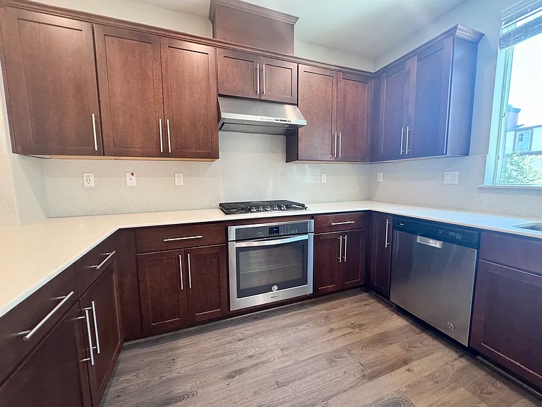 1026 Abruzzo Ln #1 — Photo 4