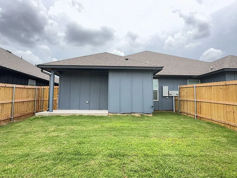11508 University Dr — Photo 20